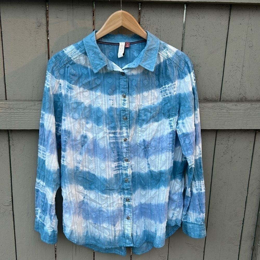 Anthropologie Pilcro Janesse Blue Tie Dye Button Down Cotton Top Size Medium